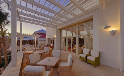 Riva Bar
