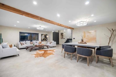 Luxury Villa Photo #20