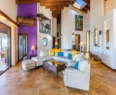 Luxury Villa Photo #23