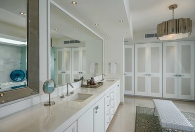 Luxury Villa Photo #26