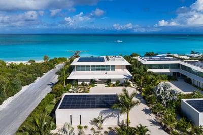Luxury Villa Photo #7