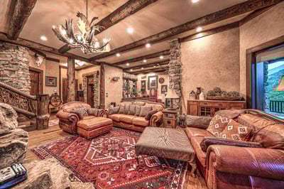 Luxury Villa Photo #18