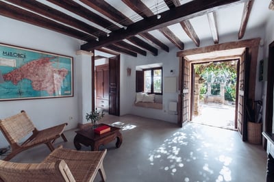 Luxury Villa Photo #18
