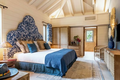 Luxury Villa Photo #15