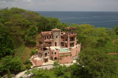 Luxury Villa Photo #41