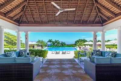 Luxury Villa Photo #9
