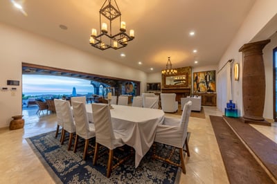 Luxury Villa Photo #20