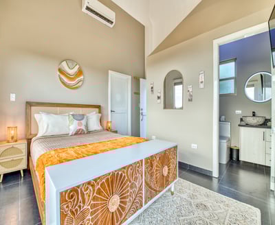 Luxury Villa Photo #19