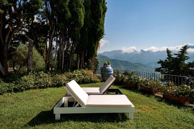 Luxury Villa Photo #5