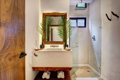 Luxury Villa Photo #22