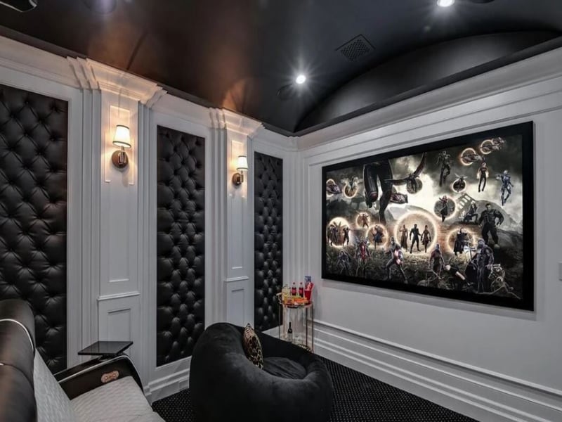 Spaulding Ave Farmhouse