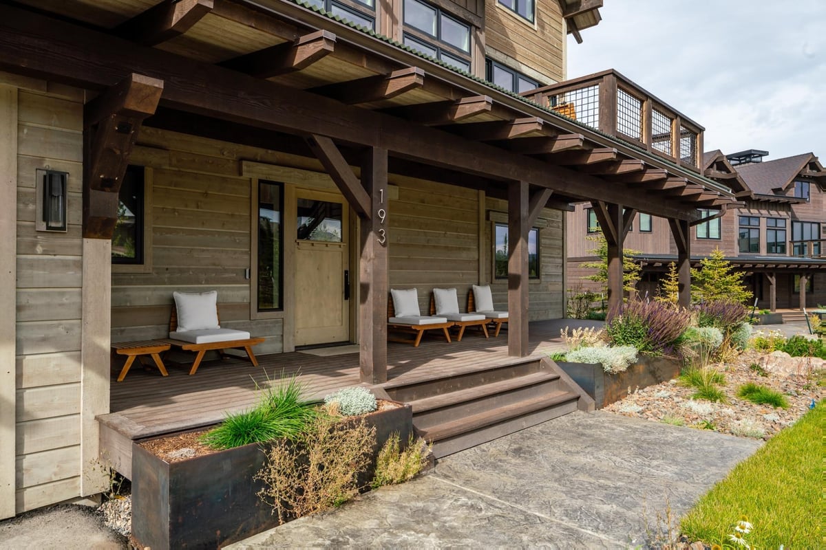 Spanish Peaks | Highlands Cabin 19