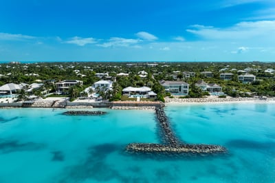 Luxury Villa Photo #30