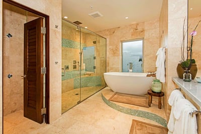 Luxury Villa Photo #31
