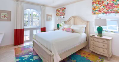 Luxury Villa Photo #6