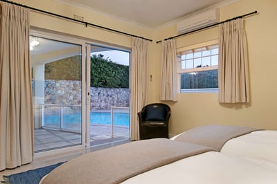 Luxury Villa Photo #28