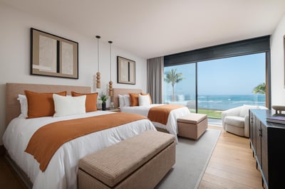 Luxury Villa Photo #22