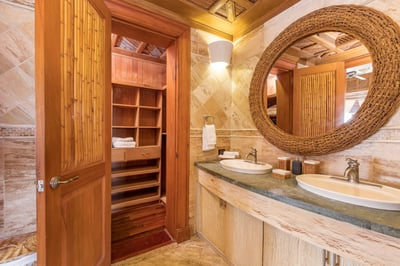 Luxury Villa Photo #51