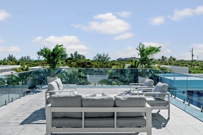 Luxury Villa Photo #10