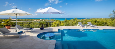 Luxury Villa Photo #3