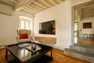 Luxury Villa Photo #18