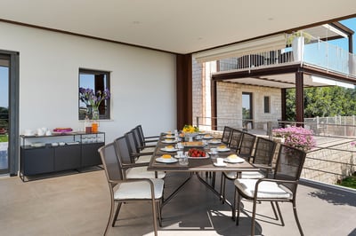 Luxury Villa Photo #21