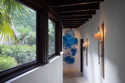 Luxury Villa Photo #22