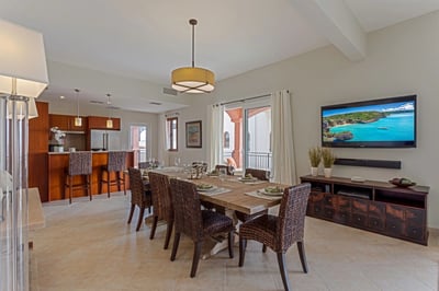 Luxury Villa Photo #7