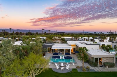 Luxury Villa Photo #3
