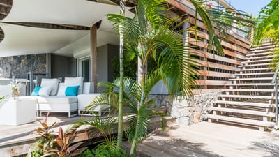 Luxury Villa Photo #12