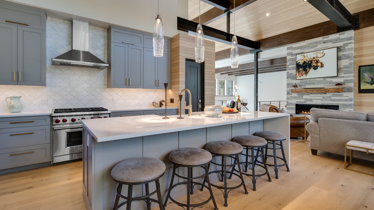 Kitchen island seating for 5 - Image 14