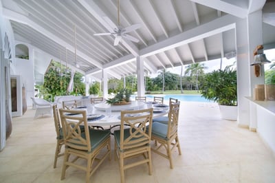 Luxury Villa Photo #9