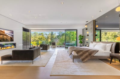 Luxury Villa Photo #32