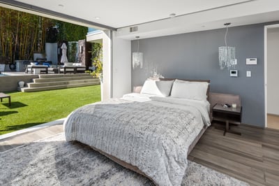Luxury Villa Photo #39
