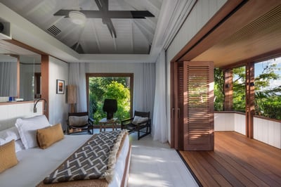 Luxury Villa Photo #50