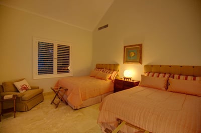 Luxury Villa Photo #27