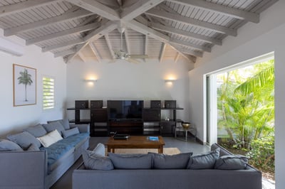 Luxury Villa Photo #29