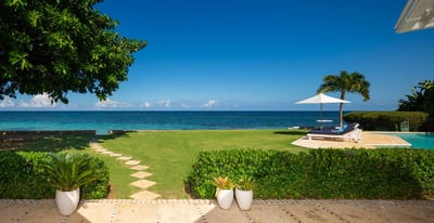 Luxury Villa Photo #6