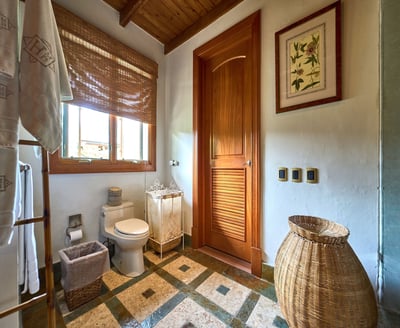 Luxury Villa Photo #43