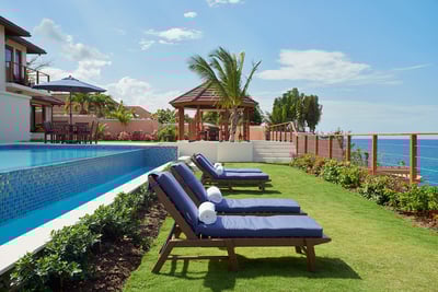 Luxury Villa Photo #4