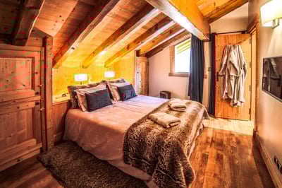 Luxury Villa Photo #19