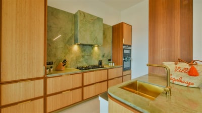 Luxury Villa Photo #23
