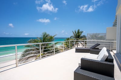 Luxury Villa Photo #47