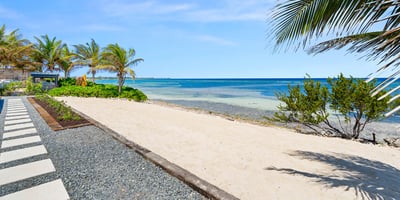 Luxury Villa Photo #8