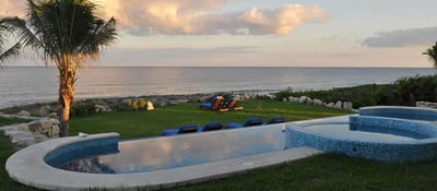 Luxury Villa Photo #10
