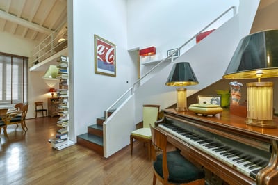 Luxury Villa Photo #9