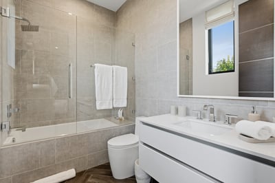 Luxury Villa Photo #50