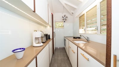 Kitchen & Dining Area