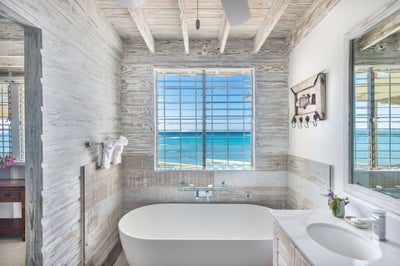 Luxury Villa Photo #13