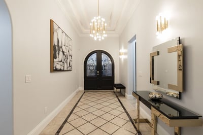 Luxury Villa Photo #11